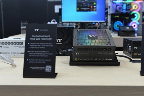 曜越在COMPUTEX 2023台北国际电脑展推出钢影Toughpower iRGB PLUS